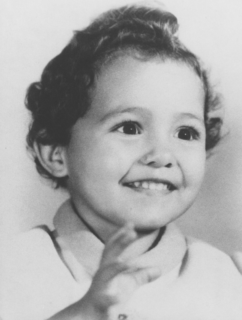 Rita Villanueva de niña