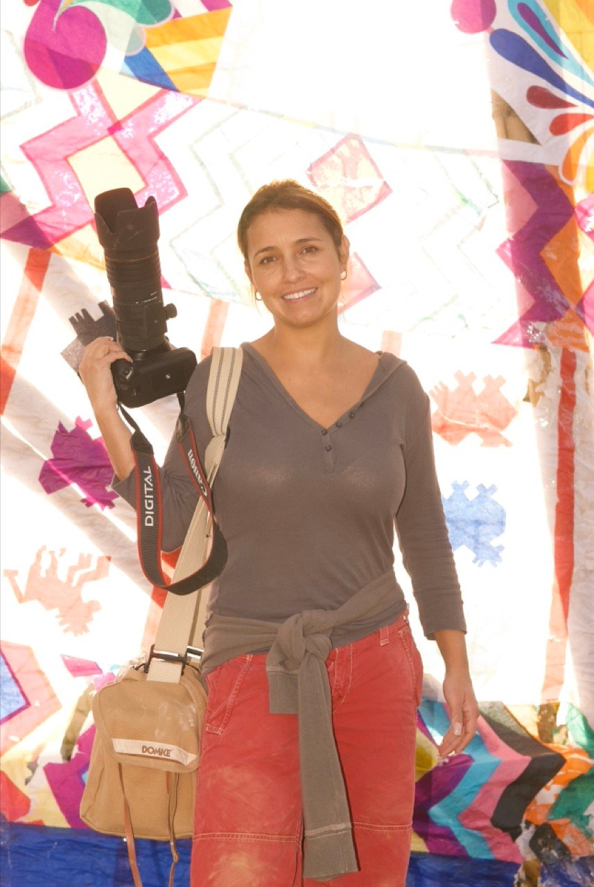 Fotografía documental de Rita Villanueva en campo, registro 01